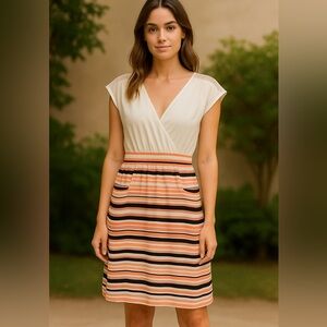 EMMELEE Striped Dress cream & Peach Size MEDIUM— Chic Look.
